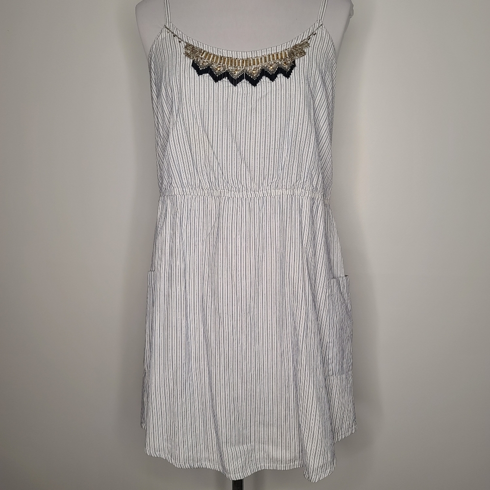 Willow and Clay Blue and White Striped Smock Dress With Pockets Size M Medium